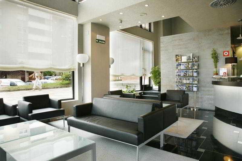 Occidental Pamplona Hotel Bagian luar foto