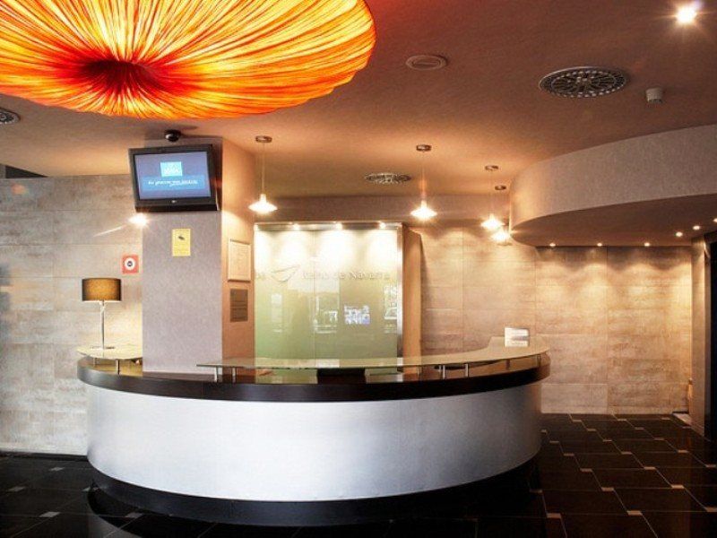 Occidental Pamplona Hotel Bagian luar foto